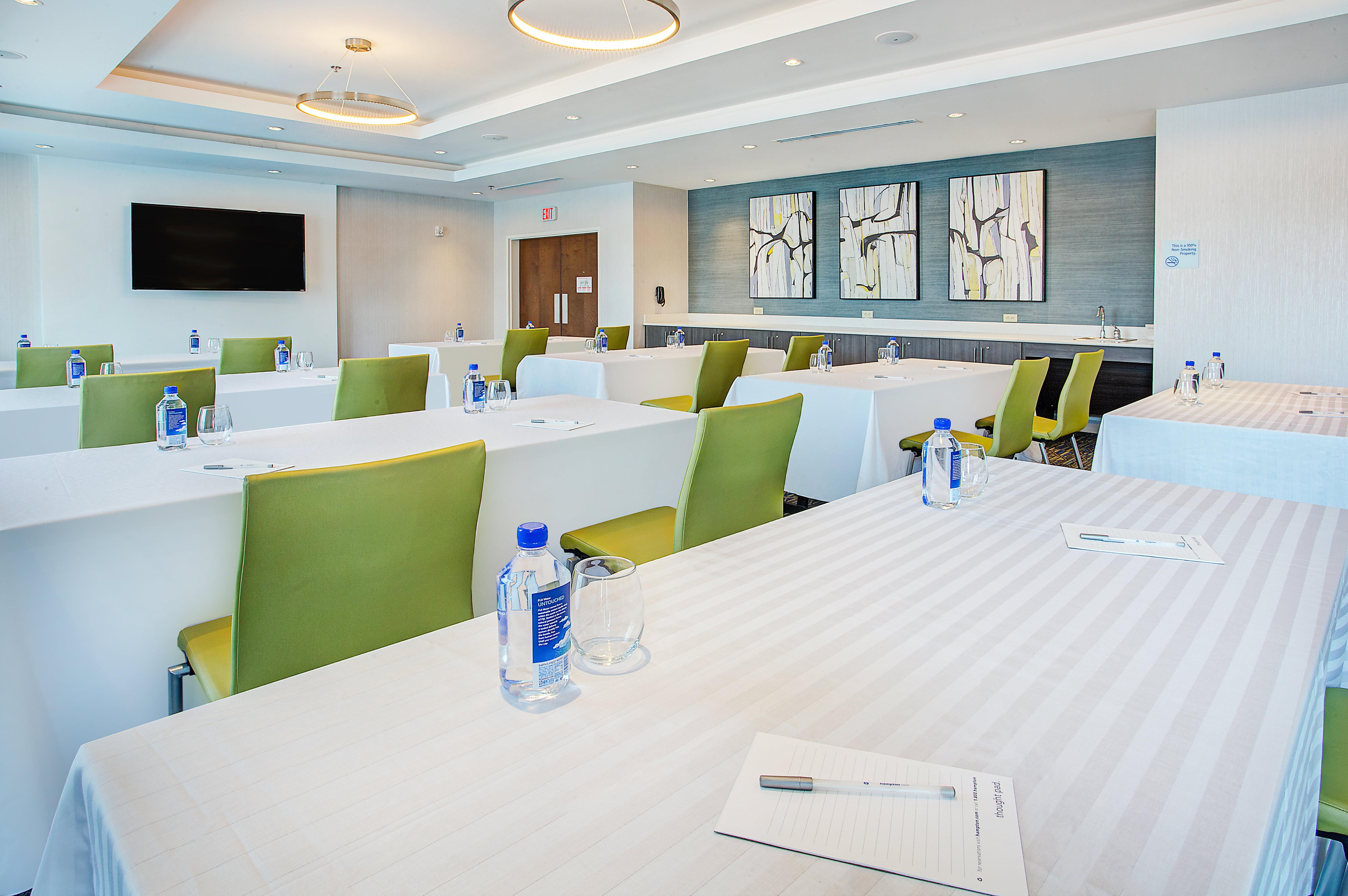 Holiday Inn Express & Suites Covington By Ihg Extérieur photo