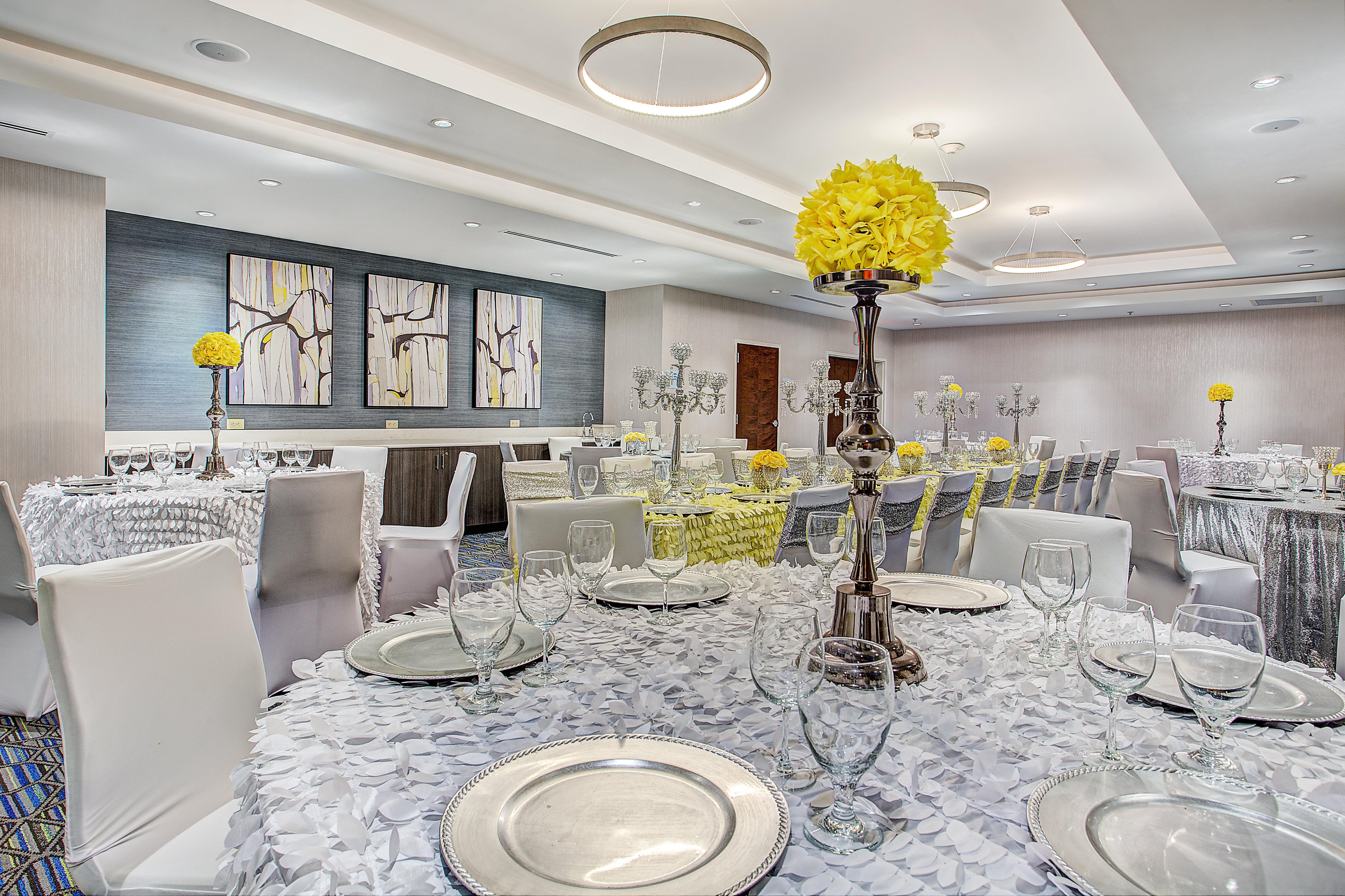 Holiday Inn Express & Suites Covington By Ihg Extérieur photo