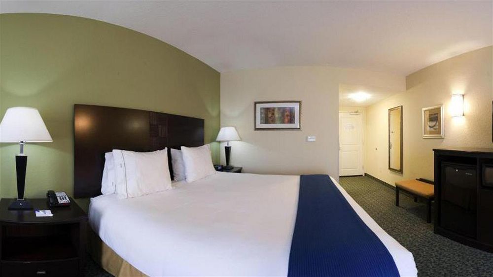 Holiday Inn Express & Suites Covington By Ihg Extérieur photo