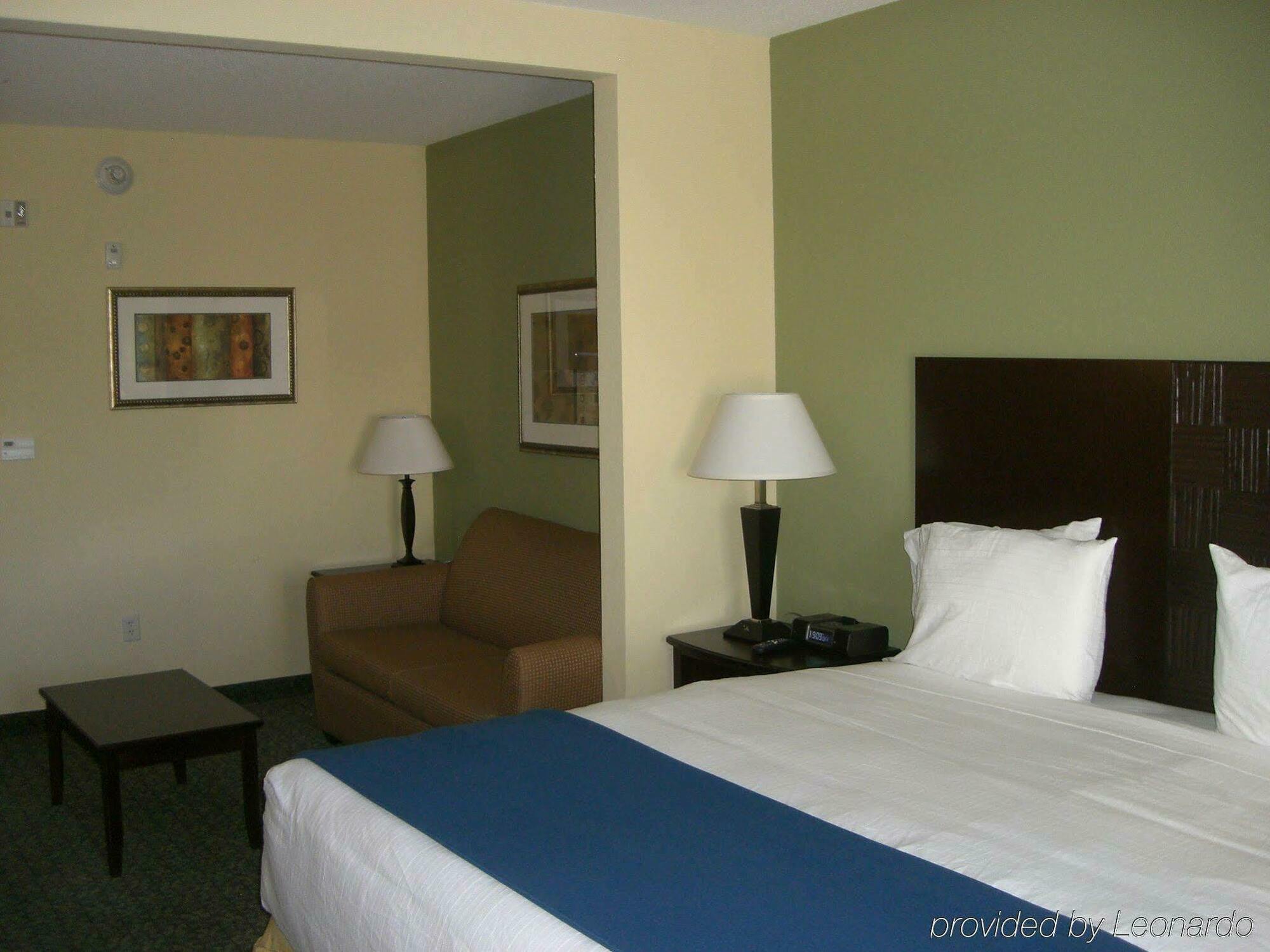 Holiday Inn Express & Suites Covington By Ihg Chambre photo